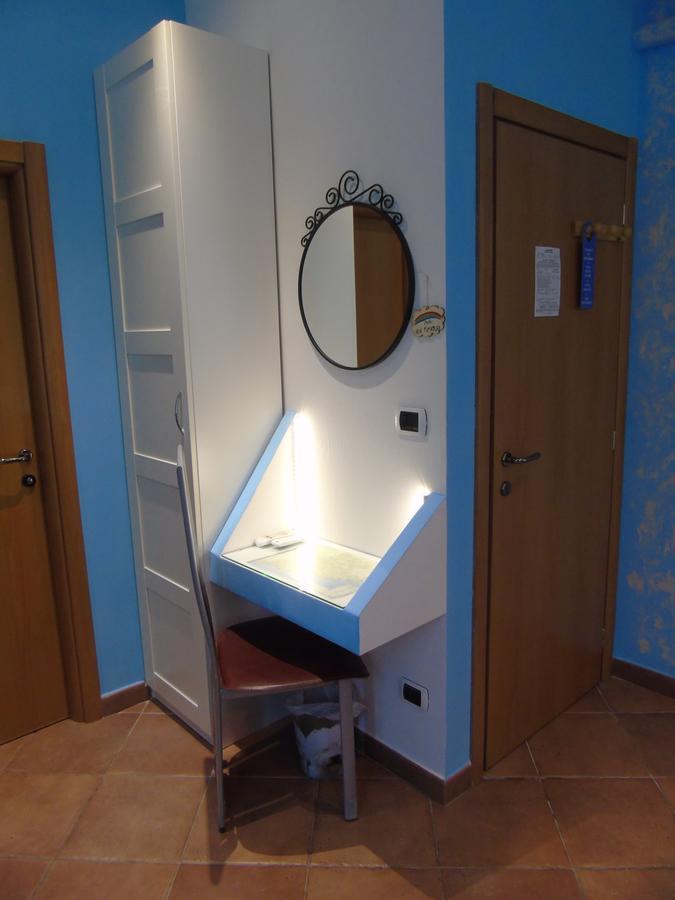 Hotel Rainbow Arma di Taggia Buitenkant foto