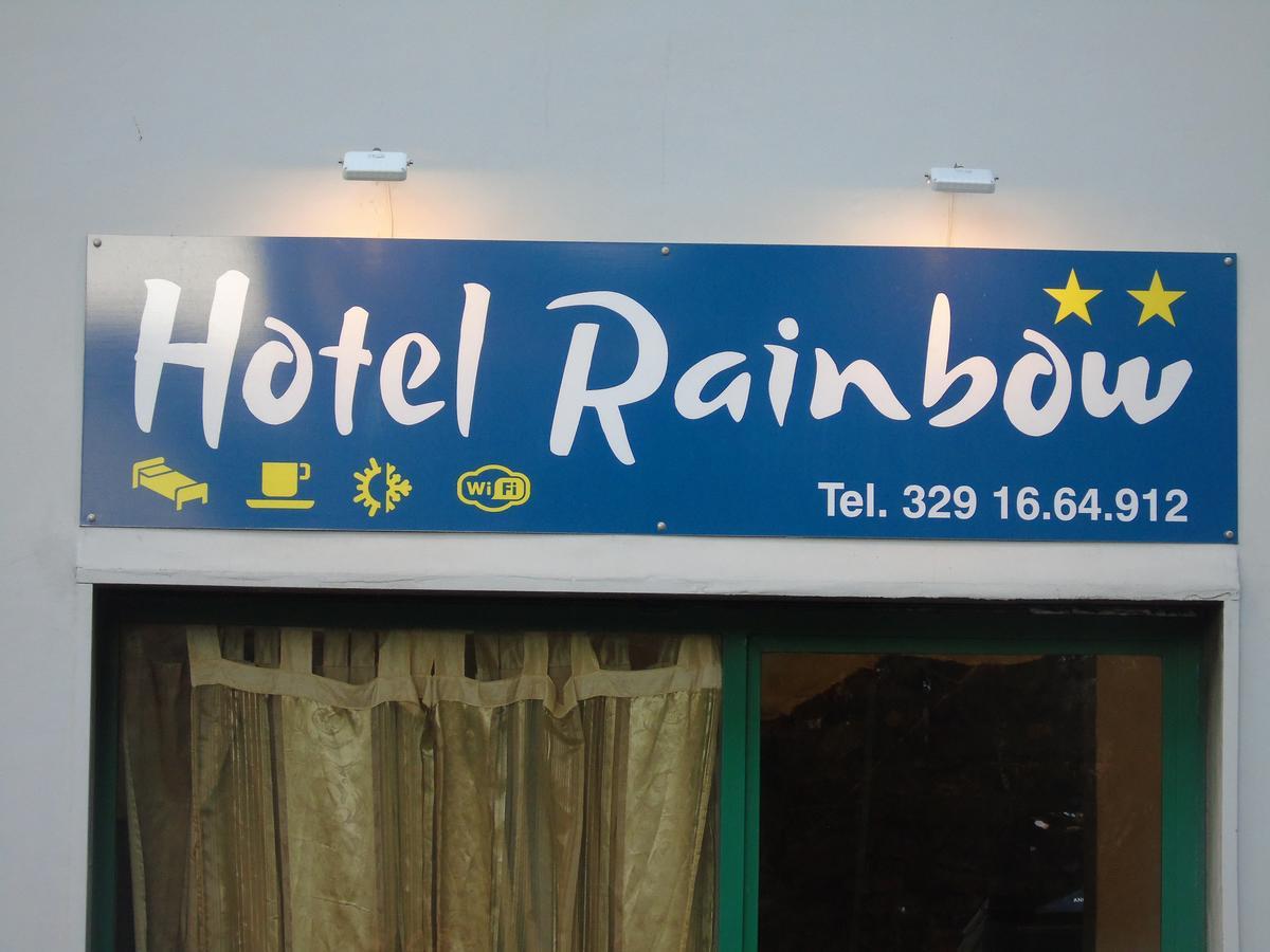 Hotel Rainbow Arma di Taggia Buitenkant foto