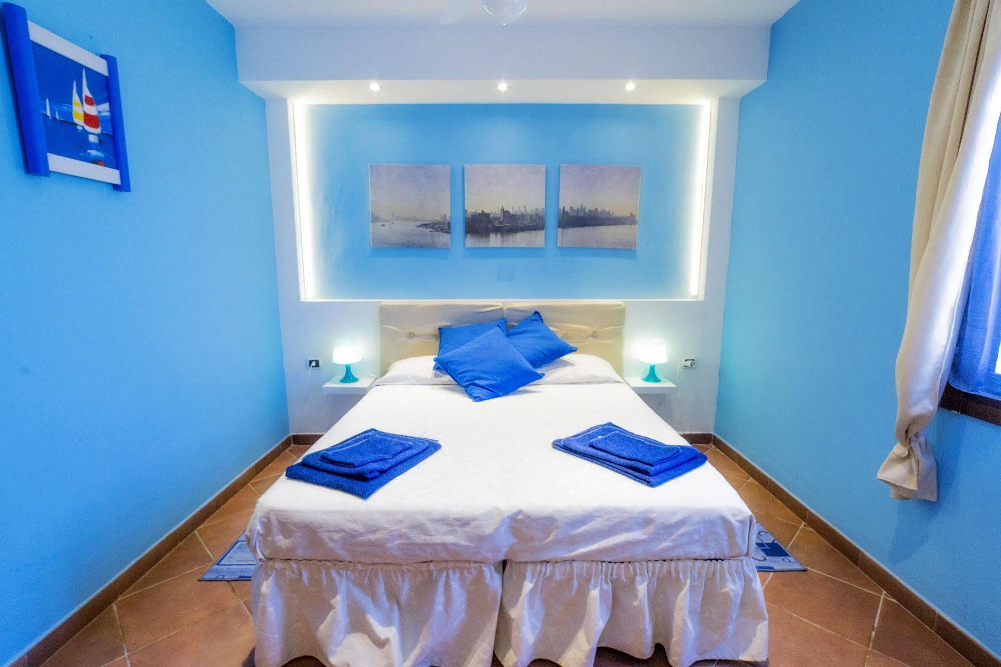 Hotel Rainbow Arma di Taggia Buitenkant foto
