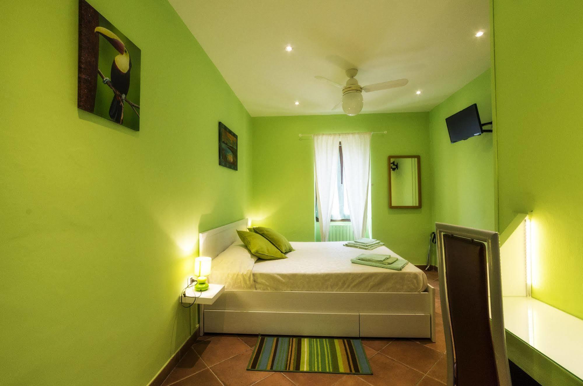 Hotel Rainbow Arma di Taggia Buitenkant foto