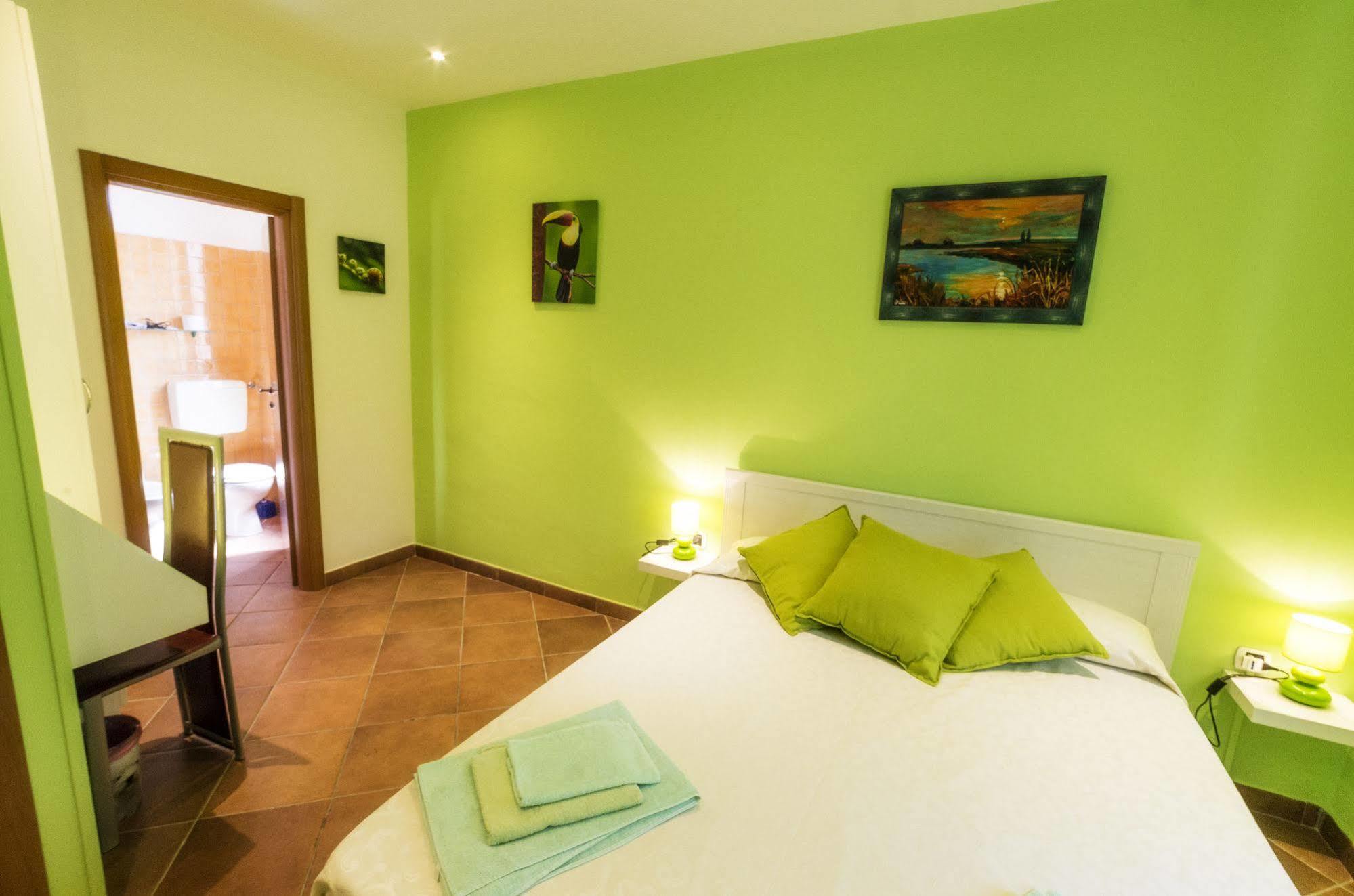 Hotel Rainbow Arma di Taggia Buitenkant foto